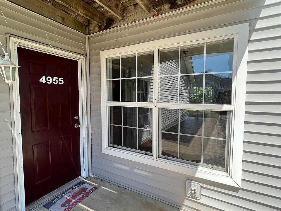 4955 Rolex Pkwy, Loves Park, IL 61111 Zillow