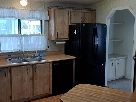 2nd image of 6234 S Foxhunt Dr
