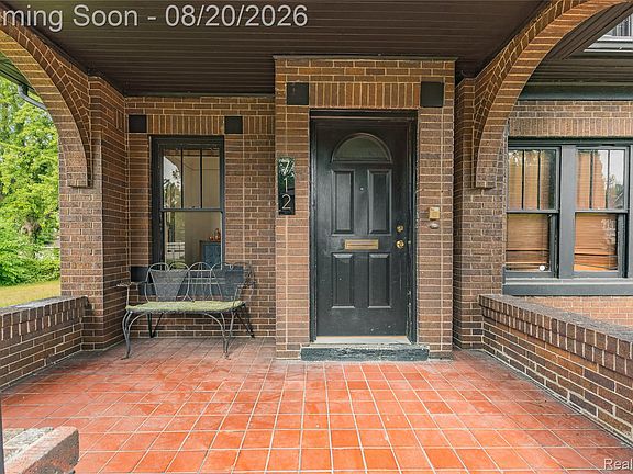 2nd image of 712 Chalmers St