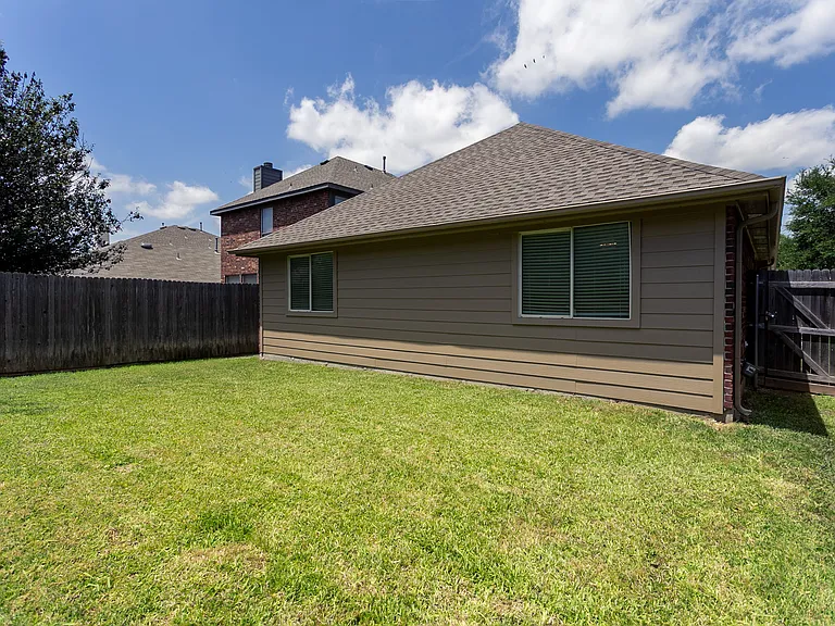 11520 Gloriosa Dr — Photo 21
