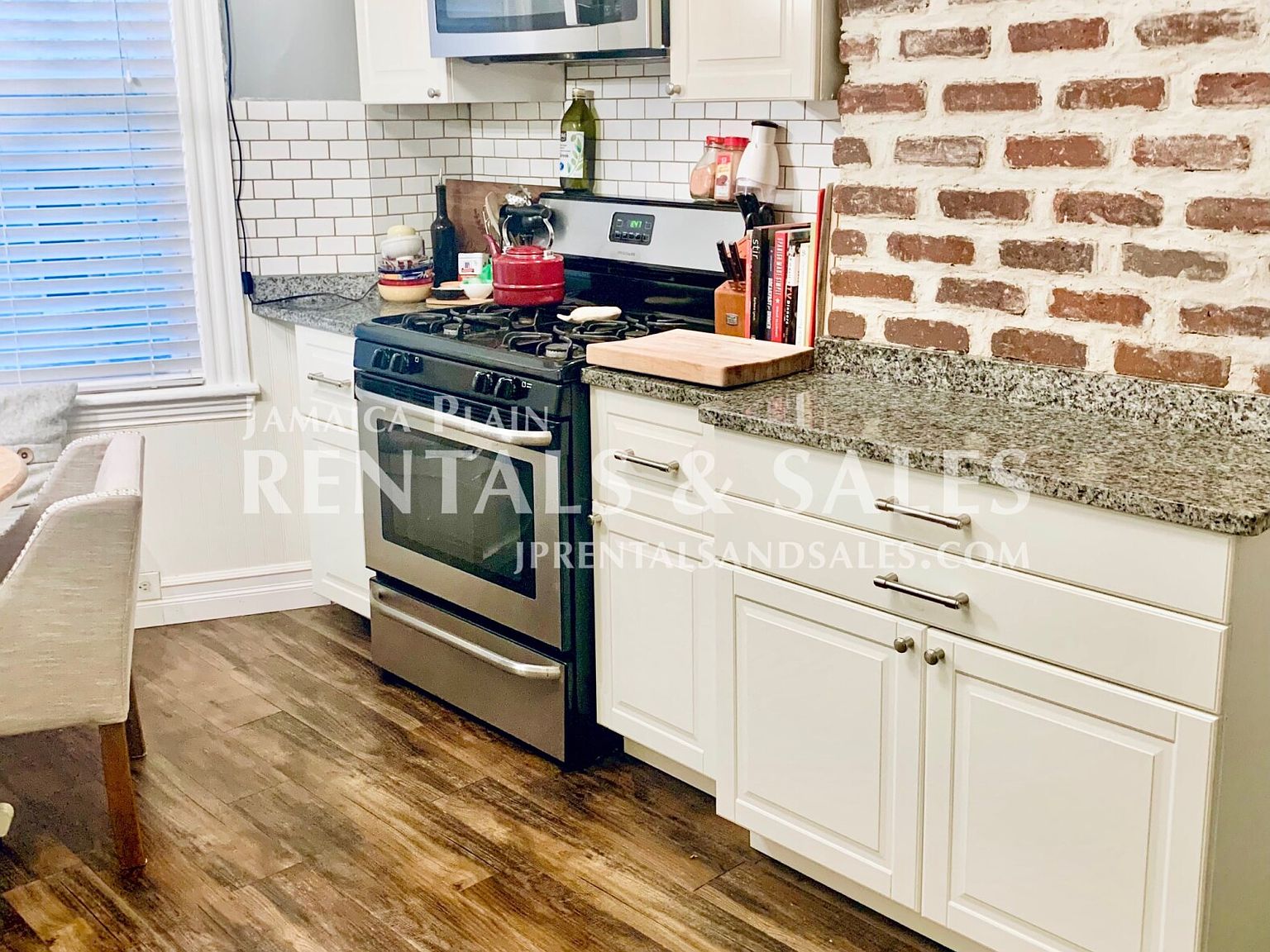 64 Mozart St APT 1, Jamaica Plain, MA 02130 Zillow