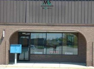 18761 15 Mile Rd, Clinton Township, MI 48035