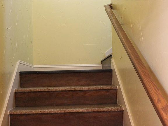 3rd image of 2217 N Chandler Dr W