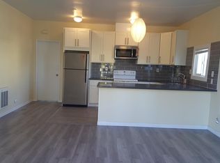 1233 3rd Ave, Oakland, CA 94606