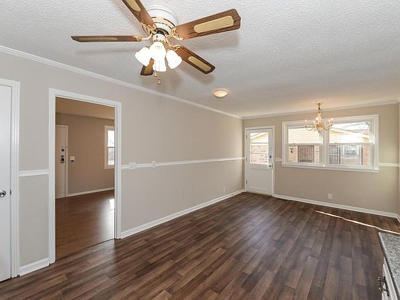 3rd image of 2514 Bethwood Dr