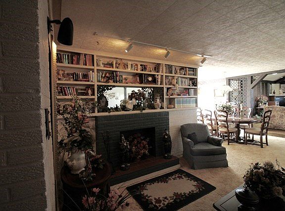 5th image of 2510 College Ave