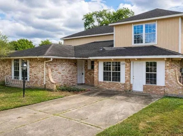 1219 Pilot Point Dr, Houston, TX 77038