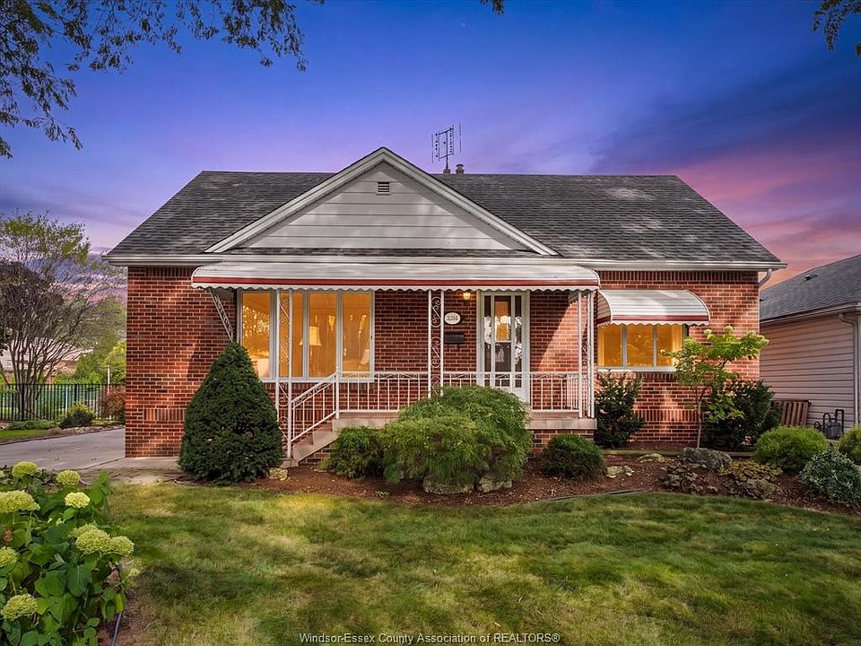 1st image of 2566 Tourangeau Rd