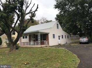 3211 Primrose Rd, Philadelphia, PA 19114