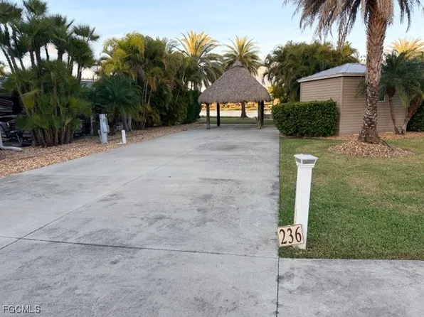 5217 Cypress Trail Resort Cir, Fort Myers, FL 33905