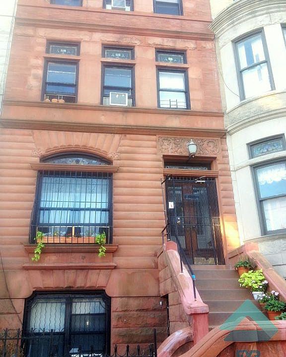 1st image of 1190 Dean St APT 4