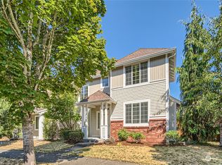 23820 SE 282nd St, Maple Valley, WA 98038