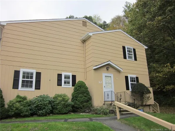 12 Eagle Rock Hl, Bethel, CT 06801