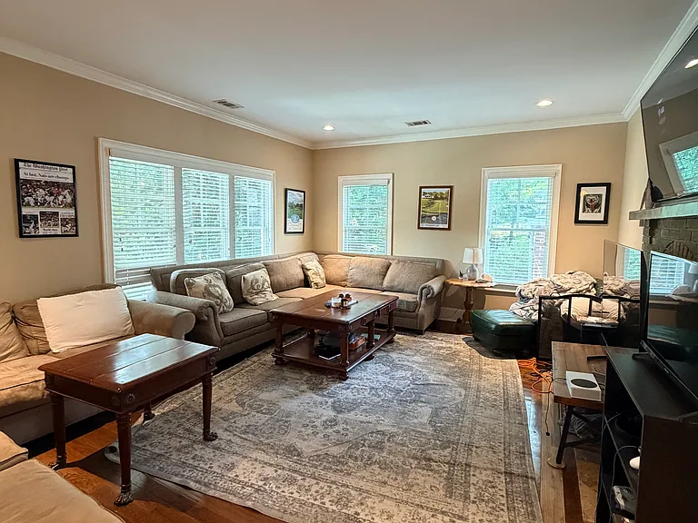1202 Virginia Ave NE #1202 — Photo 7