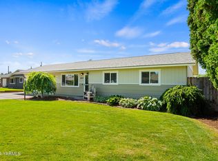 6810 Clinton Way, Yakima, WA 98908