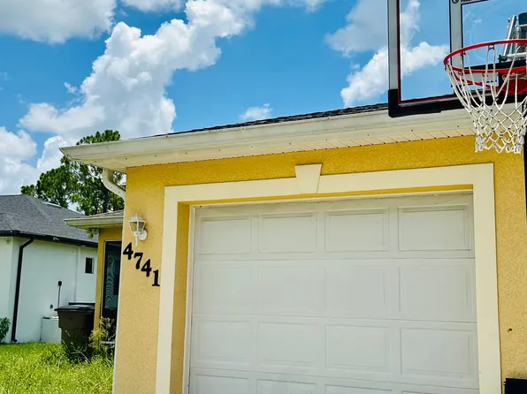 4743 14th St SW #4743, Lehigh Acres, FL 33973