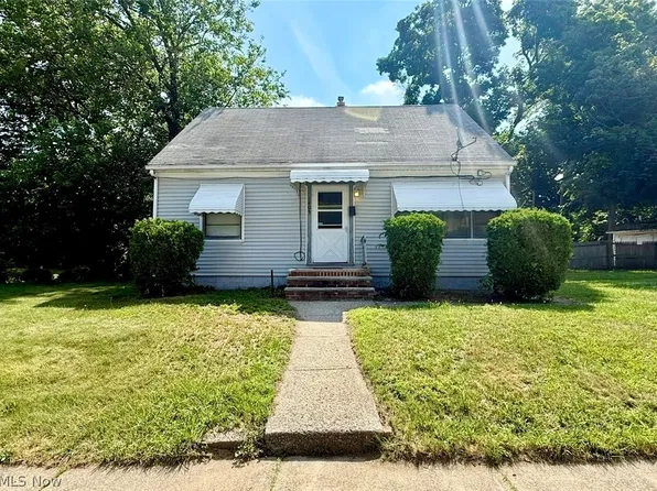 1403 E 133rd St, East Cleveland, OH 44112