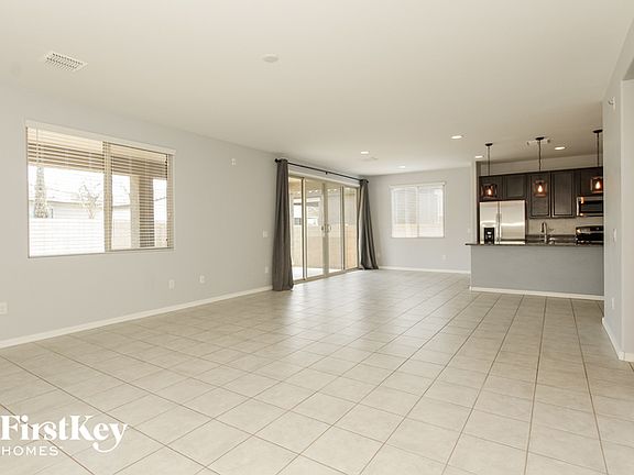 3rd image of 7169 S Paseo Monte De Oro