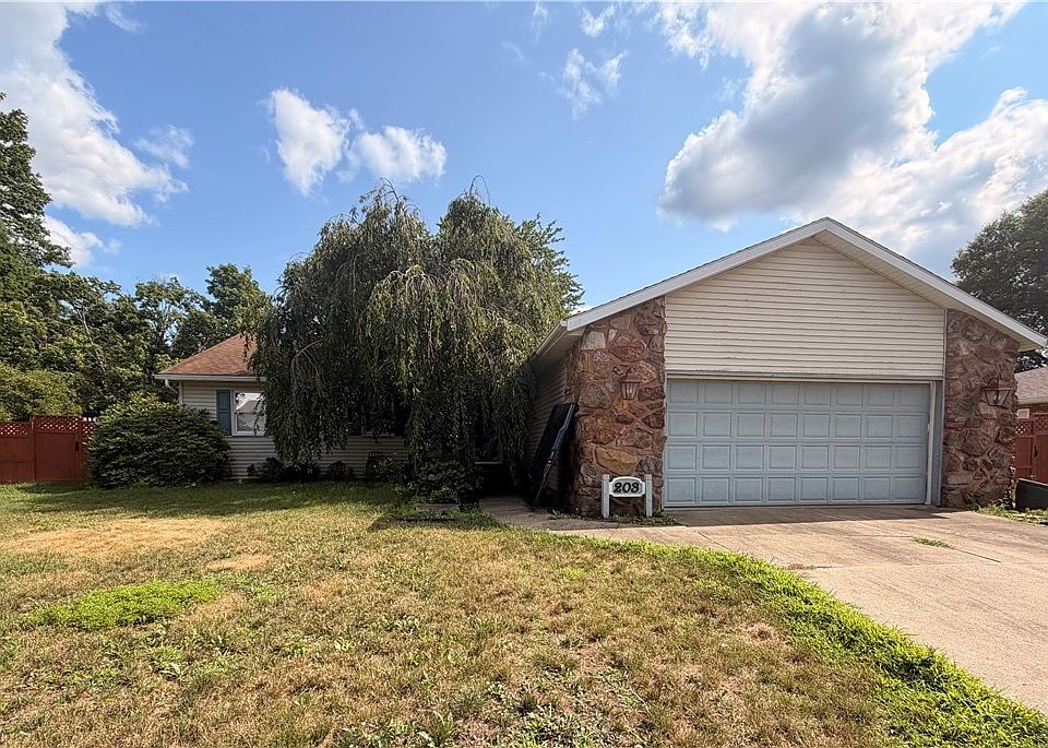 1st image of 203 Jessica Dr