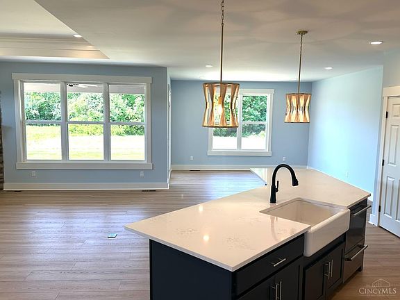 3rd image of 5864 Shetland Ct