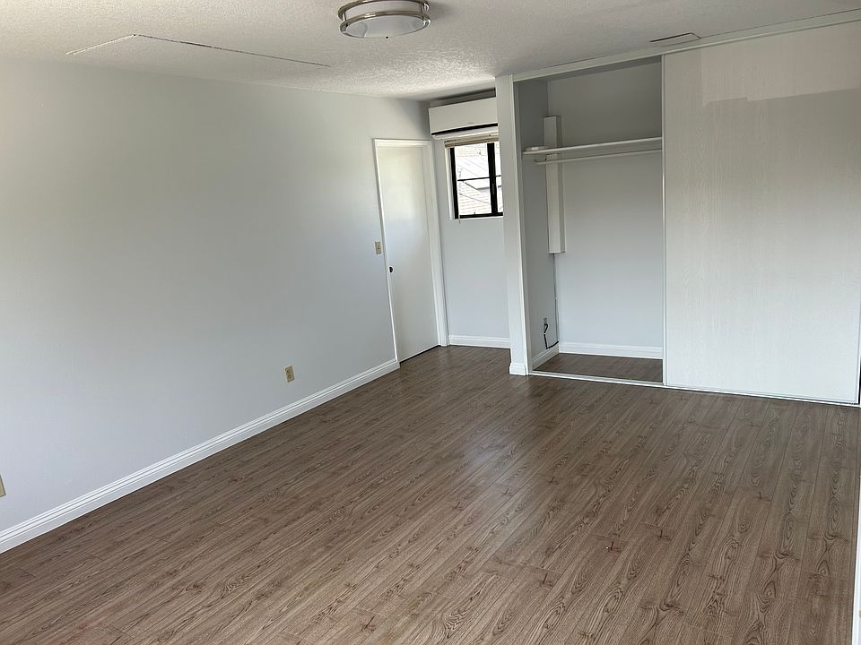 1st image of 2412 S 6th Ave #F