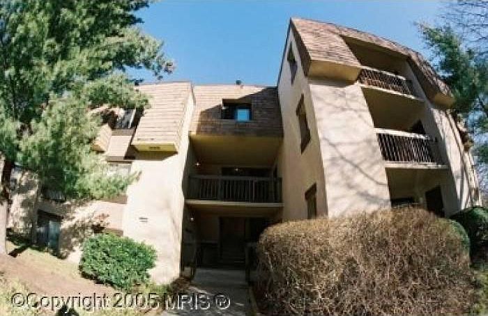 1st image of 3808 Laramie Pl