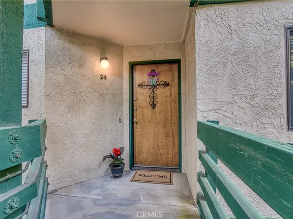 10 Royale Ave APT 24, Lakeport, CA 95453