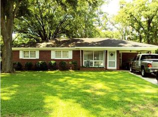 1608 Acker Dr, Albany, GA 31707
