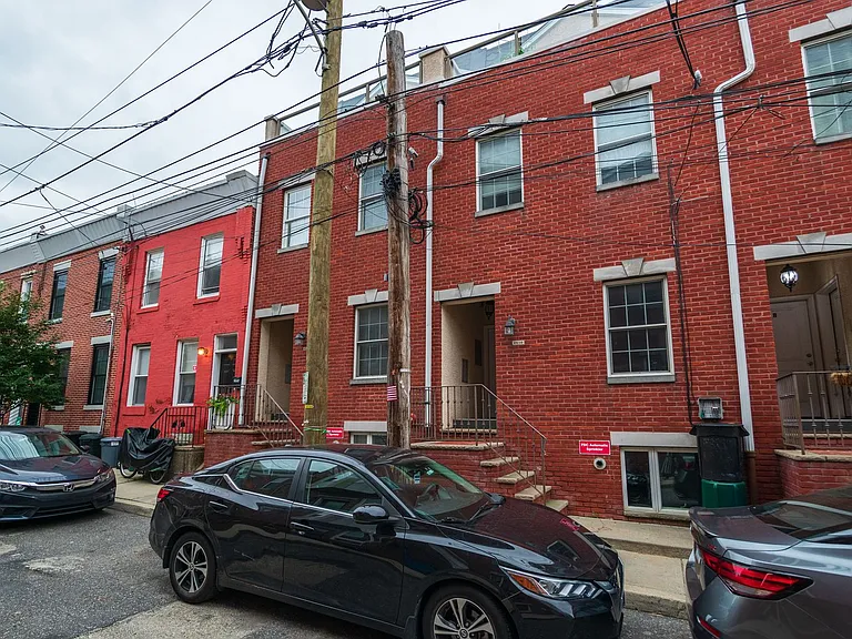 2610 Webster Street — Photo 11