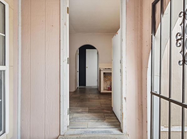 albuquerque-new-mexico-6758362 picture