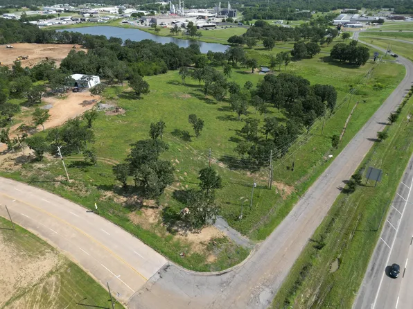 N George Nigh Expy, McAlester, OK 74501