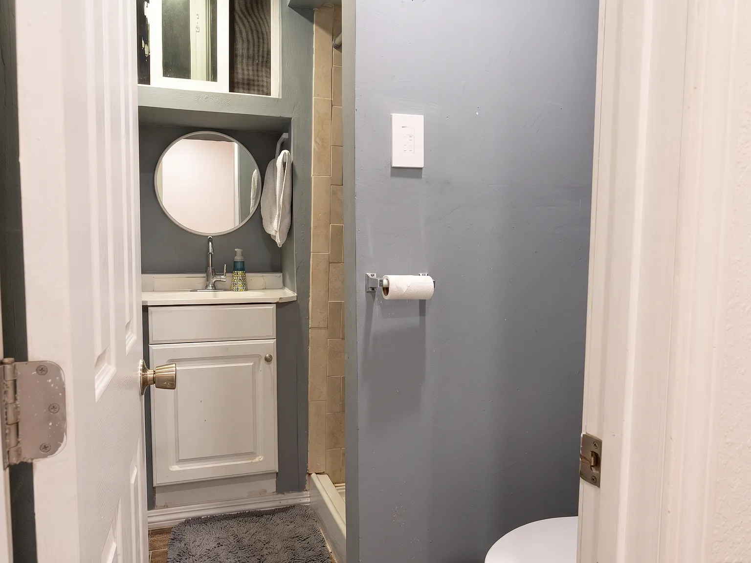 2 bed, 1227 sqft, $2,000 — Photo 4