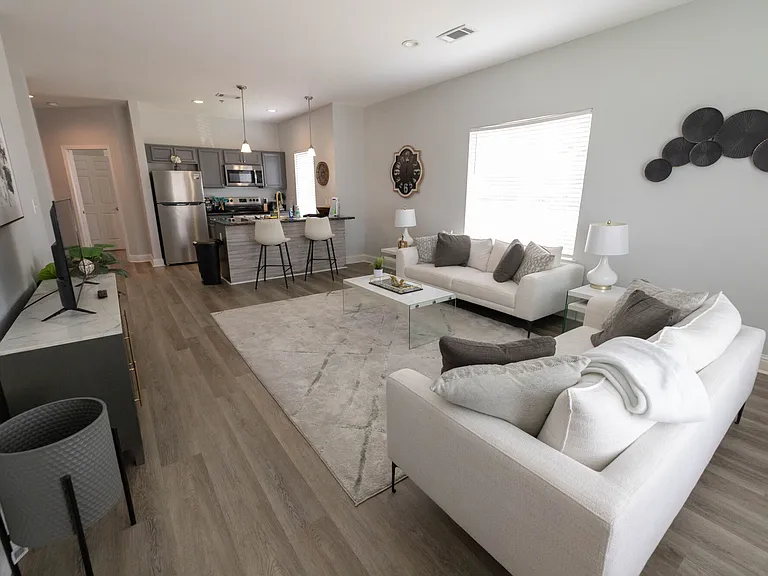 LTL Royal Palms Baton Rouge MT LLC — Photo 104