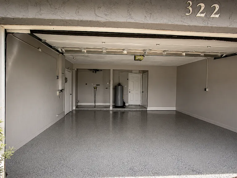 322 Montgomery Ave — Photo 4