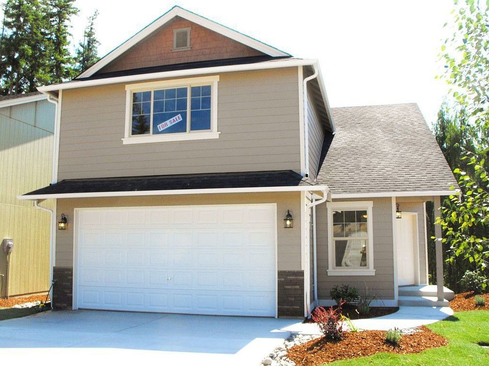 1st image of 831 NW Snow Creek Way