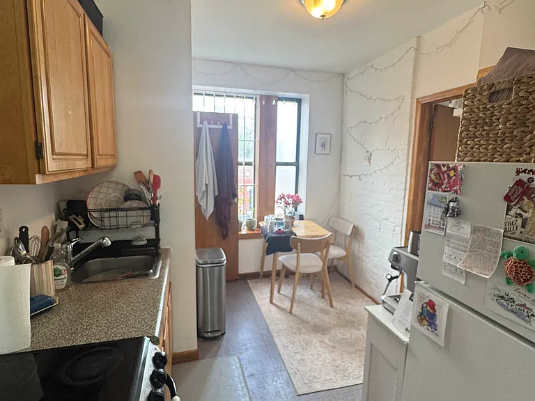 530 E 13th St #37 — Photo 4