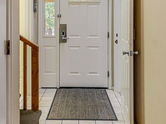 4th image of 260 Clubhouse Road # 11b