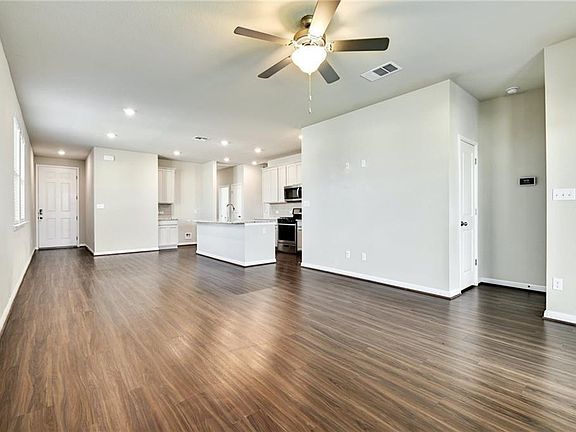 5th image of 125 Otella St
