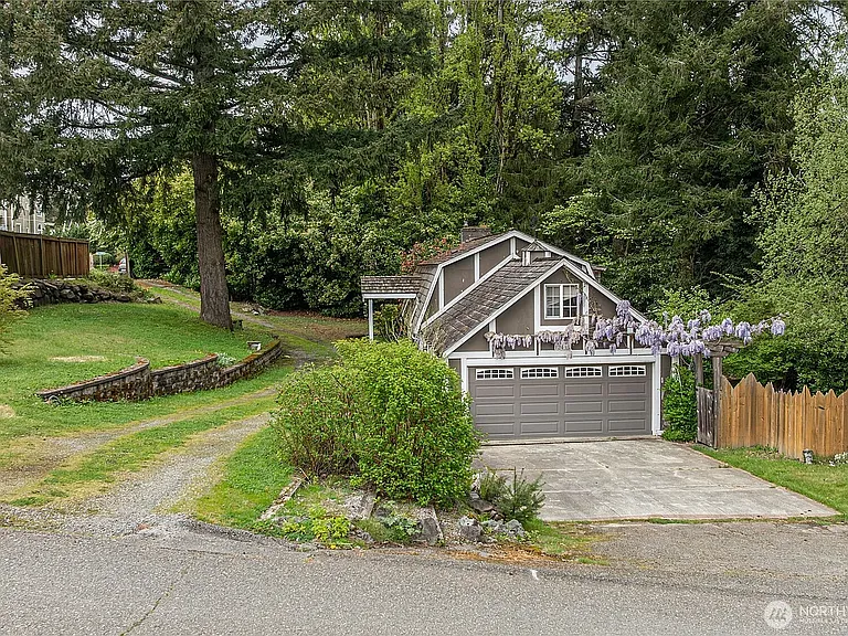 12404 NE 6th Pl — Photo 18