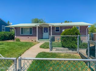 711 W Home Ave, Selah, WA 98942