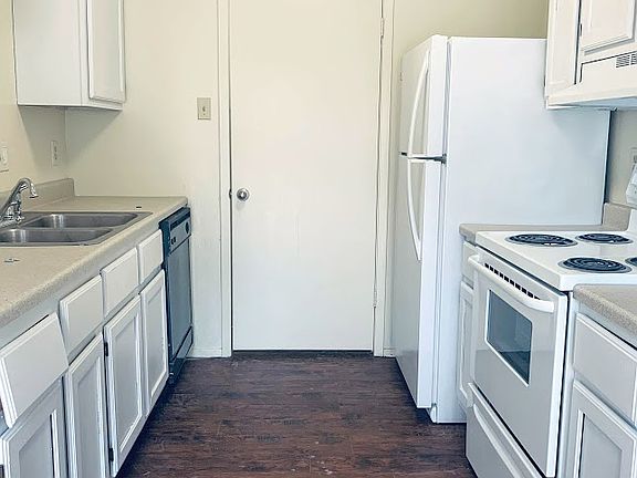 4th image of 1008 Verde Dr #1008