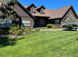 3197 SW Cascade Vista Dr, Redmond, OR 97756