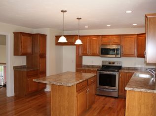 90 Allen Rd, North Easton, MA 02356