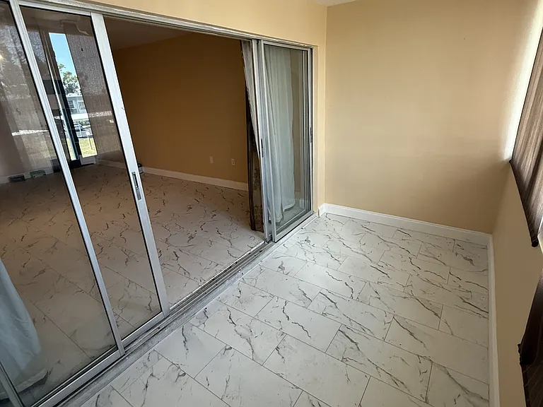 21280 Brinson Ave #203 — Photo 2