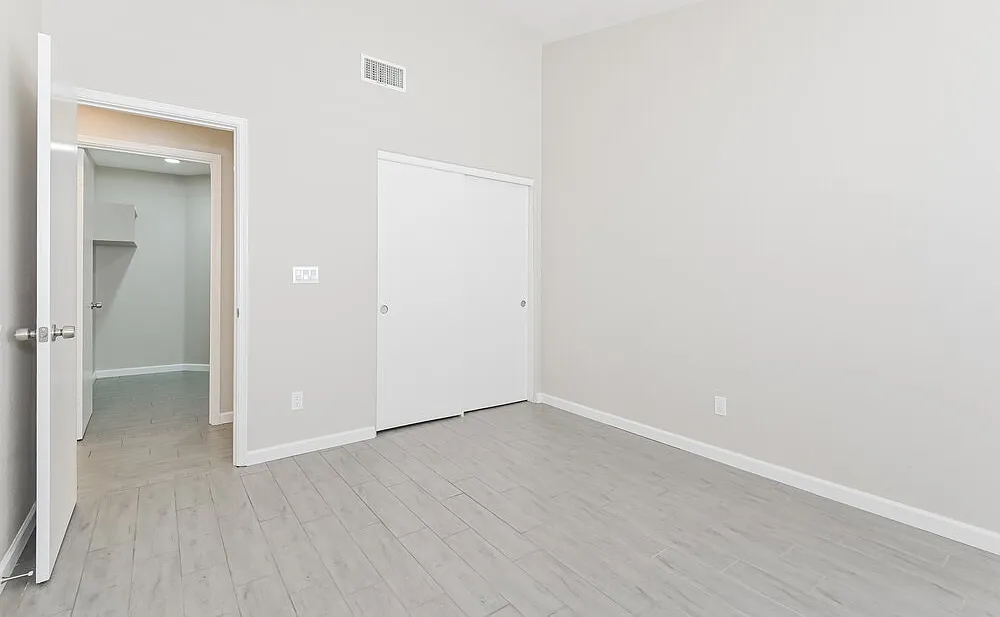 3 bed, 2.0 bath, 1733 sqft, $2,250 — Photo 3