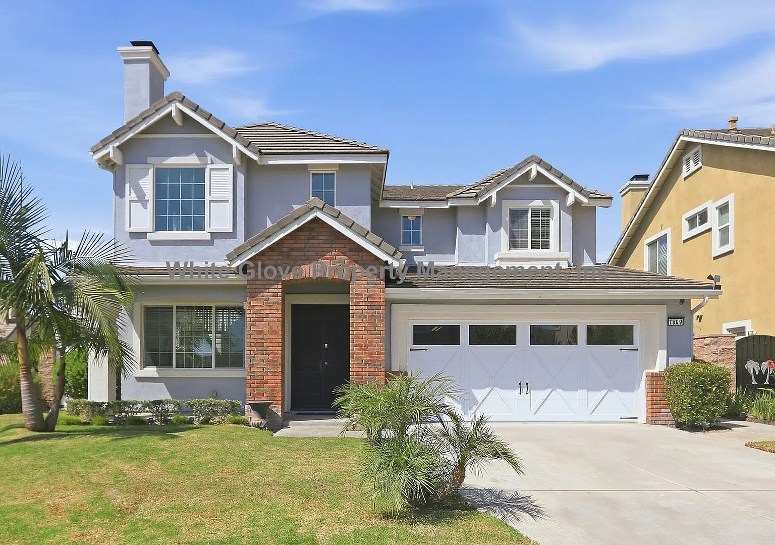 Beautiful 5-Bedroom Home with Pool, Spa & Outdoor Kitchen in Orange — Photo 1