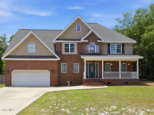138 Yacht Club Drive, Newport, NC 28570