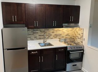 108 Orinoco Dr APT 1C, Brightwaters, NY 11718