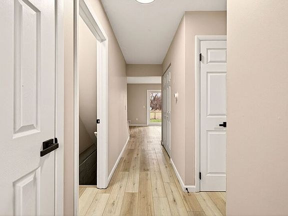 3rd image of 14 Elm St Unit 38