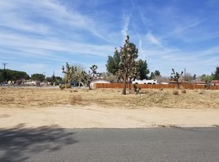 13890 Hopi Rd, Apple Valley, CA 92307